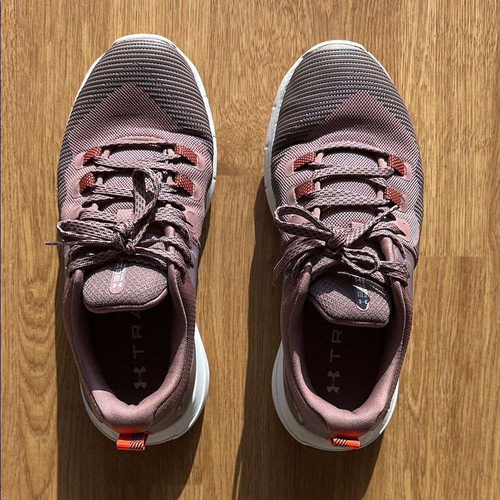 Under Armour Rise Hovr Train Tennis Sneakers Women’s